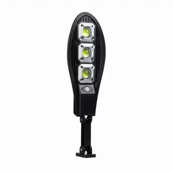 750 W (Моля, подчертайте го 3-5 пъти)